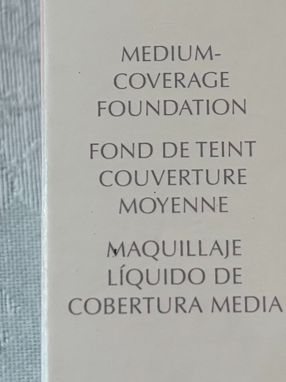 Mary Kay Liquid Foundation 1 fl oz. Medium Coverage Normal/Oily Ivory 204 355300